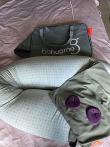 BB hugme pregnancy pillow