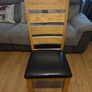 Dinning table and 6 chairs (5ft). Image 5