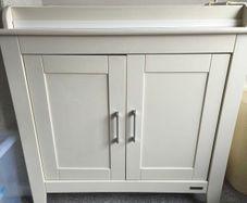Changing table (Mamas and Papas)