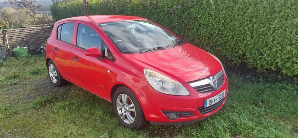Vauxhall Corsa 1.2 only 102.000 km