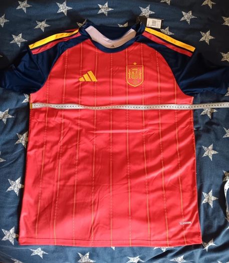Spain 2026 Home Jersey. Asian Size 4XL- Similar to EU - XXL. Slim Fit - Width:59cm, Length:75cm. New With Tags. Open to Offers.