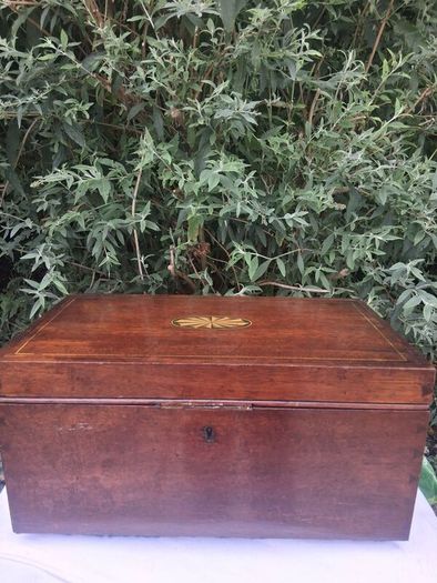 Sheraton Revival Large Mahogany Tea Caddy(Circa 1850)