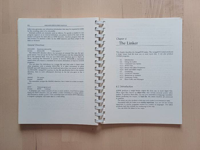 The AmigaDOS Manual 2nd Edition (Computer Programming Commodore Amiga Retro Computing 1987)