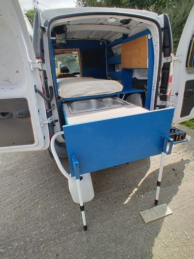 Camper Conversion Set, Ready to go on/off in minutes. Stealth van