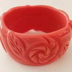 Coral/Pink Floral-Etched Plastic Bangle