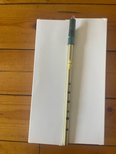 Tin whistles