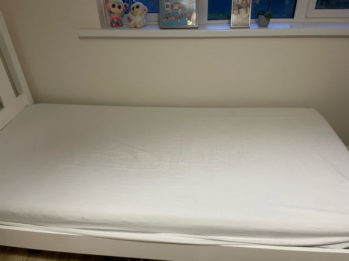 single bed