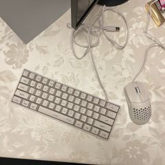 gaming mouse and keyboard