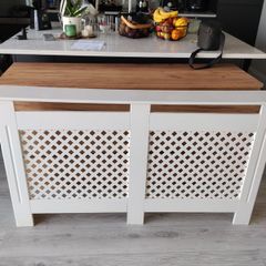Used,radiator cover