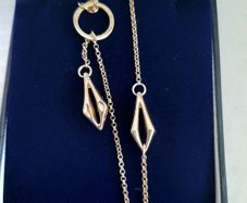 New 10kt gold pendant and chain