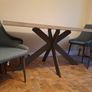 table/chairs Image 4