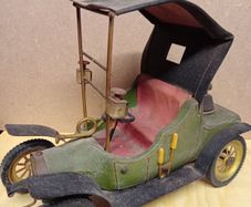 Vintage Ford Model T Car / Lighter