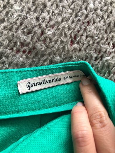 Stradivarius skirt size 6-8