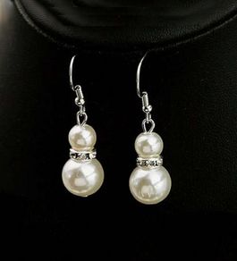 Classy Pearl Earrings with Sparkly Gems