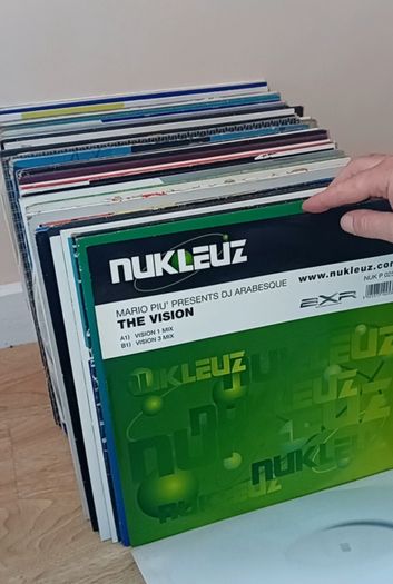 90 12" dance vinyl records