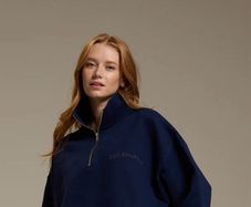 QDQ Queens Don't Quit sweatshirt