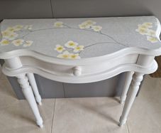 Hall/Dressing table