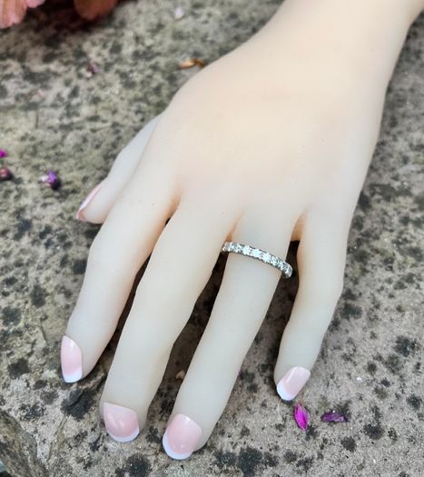 Antique 1.5ct Diamond Eternity / Wedding Band Ring - Platinum