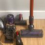 Dyson v10 vacuum Image 2