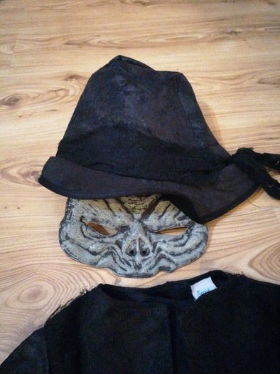 Halloween costume, 5-6 yrs