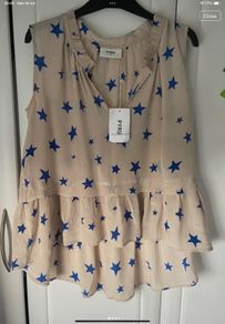 top bnwt 100% silk peplum top Pyrus brand cream with blue star pattern small