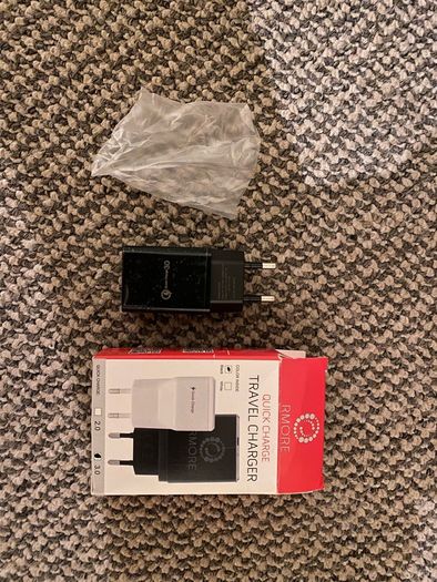Quick Charge travel charger 3.0 black