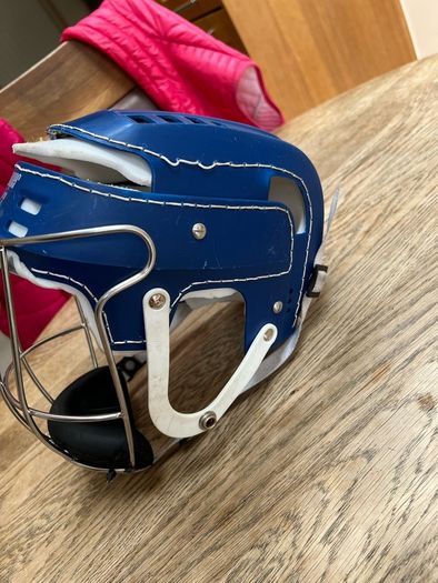 SK100 Hurling Cooper Helmet