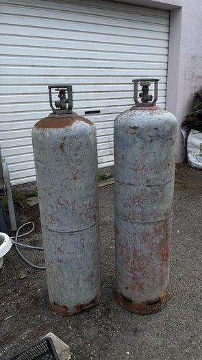 Old CALOR Gas bottles 47kg size