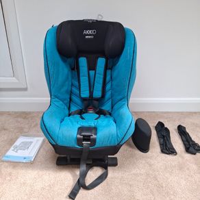 Axkid Minikid Rear Facing Car Seat - Great Condition