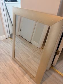 Mirror 66 x 86