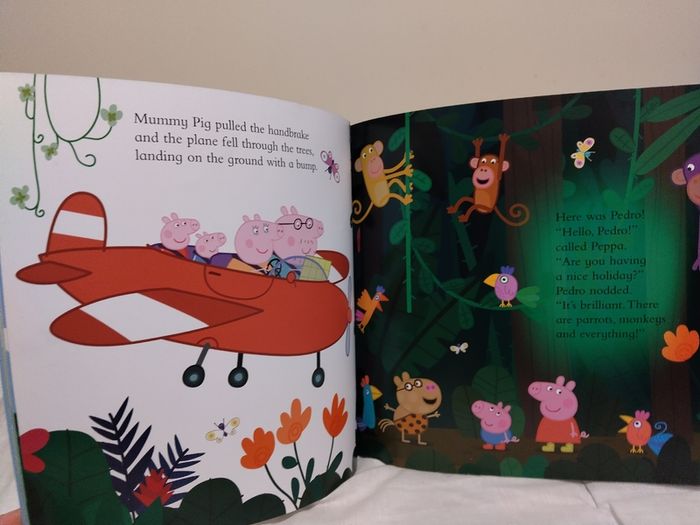 Peppa goes around the world storybook