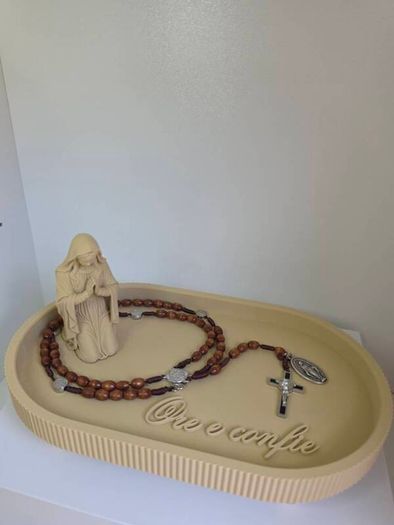 Elegant Rosary Crucifix Holder Praying Virgin Mary