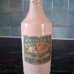 original Dublin label stoneware emerald green writing fluid Reynor Dublin