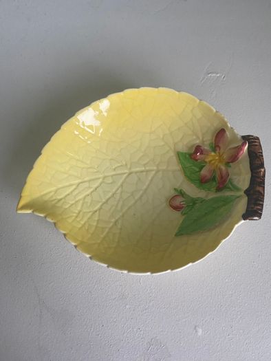Vintage Carlton ware trinket dish