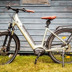 Cannondale Adventure Neo 2