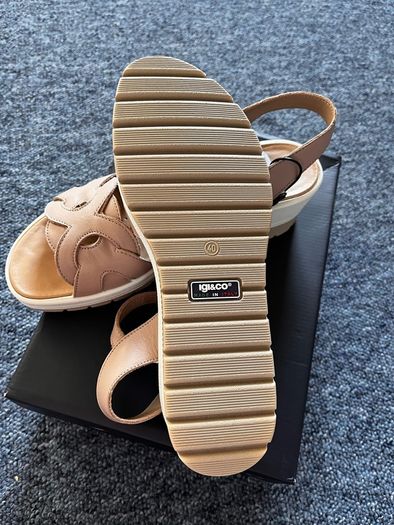 Sandals - Igi and Co