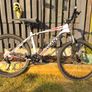 Giant Xtc 2 Mountain Bike (Medium, 26" Wheel) Image 9