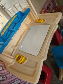 step 2 deluxe art table