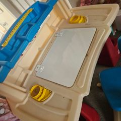 step 2 deluxe art table