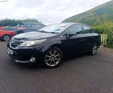 Toyota Avensis 2012