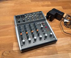 Behringer XENYX 802S - USB Mixer