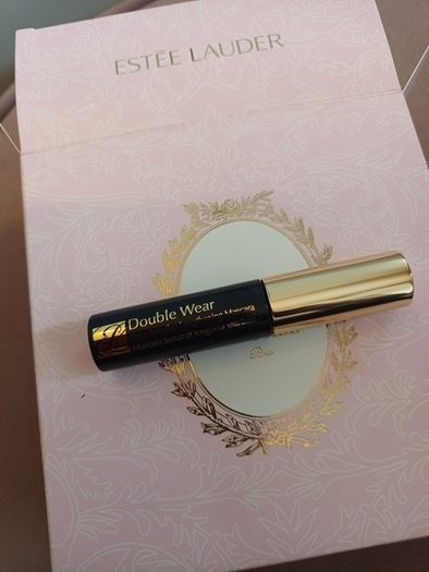 Estee lauder travel  Doublewear zero smudge lengthening mascara