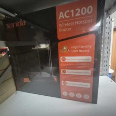 tenda W15E - AC1200 Wireless Hotspot Router