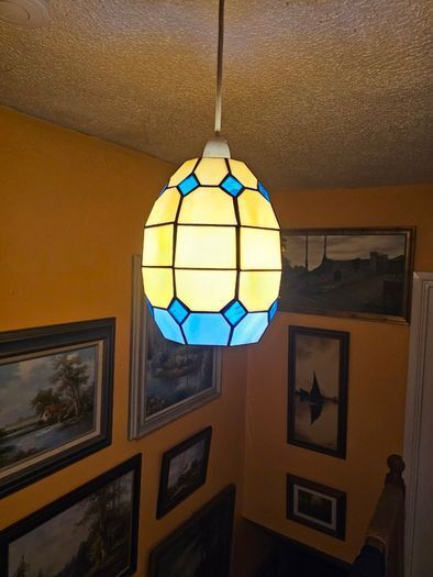 Tiffany style lampshade
