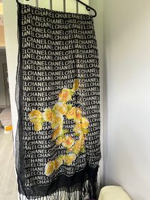 Lovely silk and cotton scarf, as new