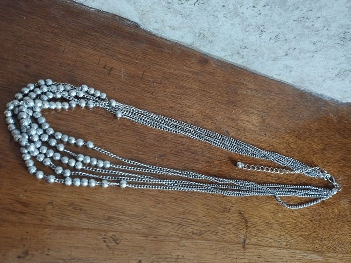 Vintage Silver Tone Necklace.