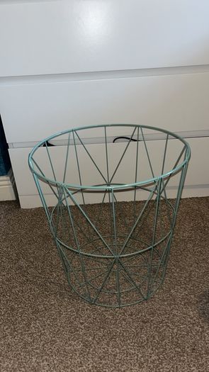 Side table with storage basket