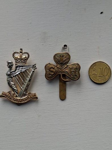 Irish Military Cap Badges