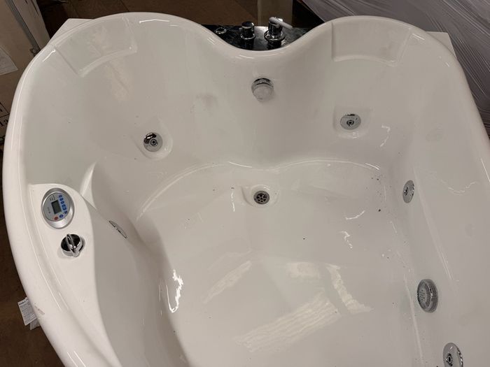 Jacuzzi Bath