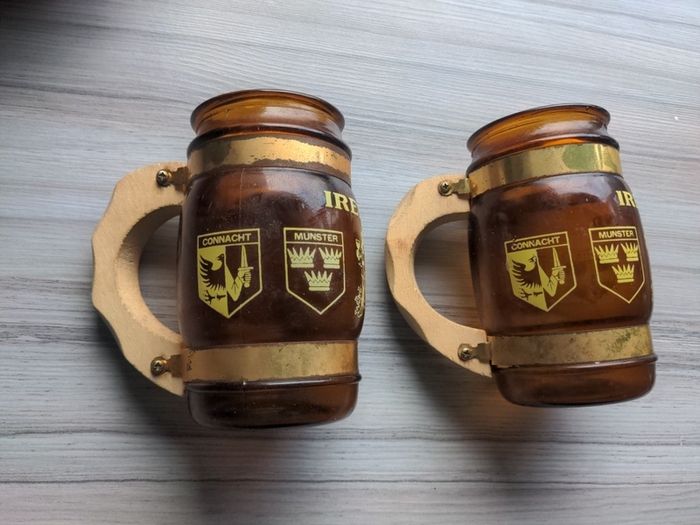 IRELAND good luck good health brown glass mugs with wooden handles